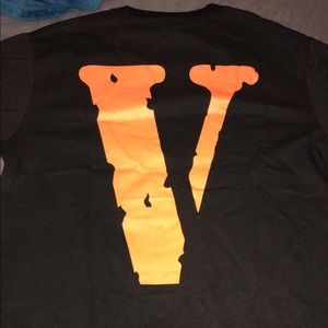 VLONE men’s tee